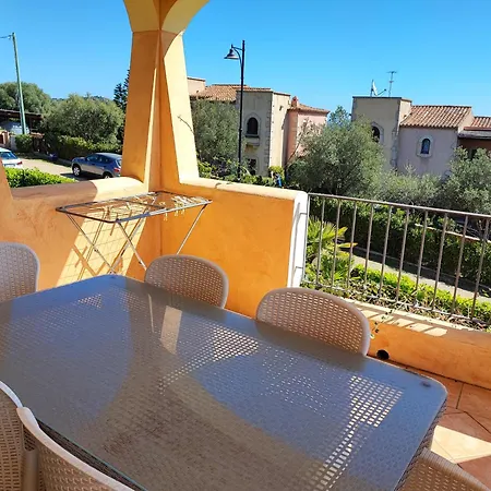 Mare Apartment *